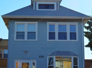 5757 W Gunnison St #2, Chicago, IL 60630