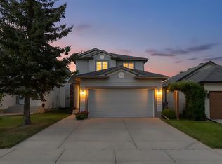 175 S Coverton Hts NE, Calgary, AB T3K 5B2
