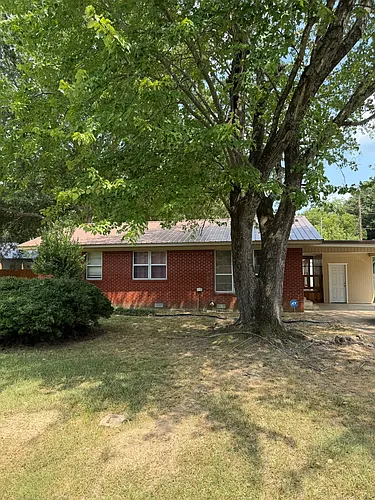 404 N Lemon St Photo 1