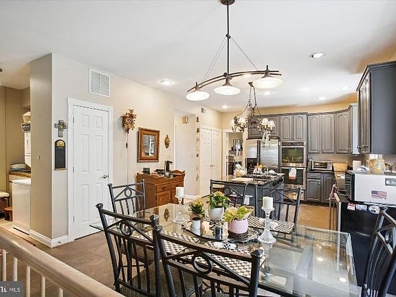 2nd image of 8225 Madrillon Estates Dr