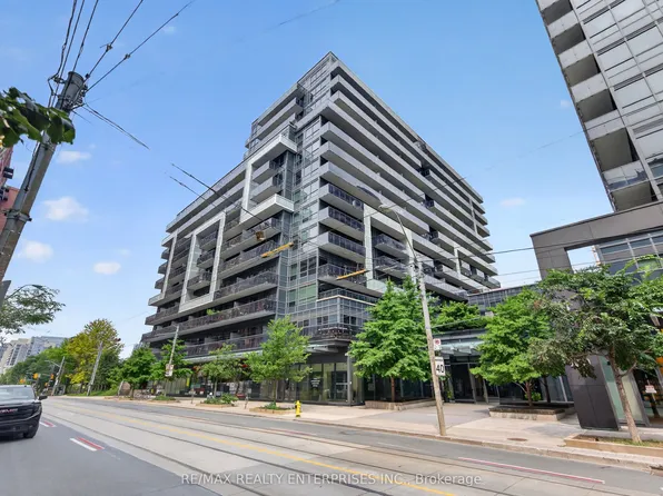 1030 King St W #942, Toronto, ON M6K 0B4