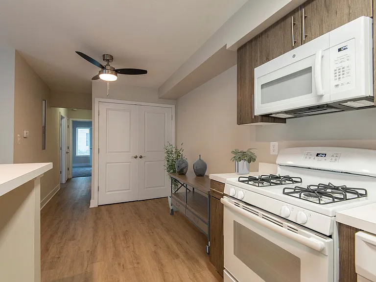 Coopers Place — Photo 8