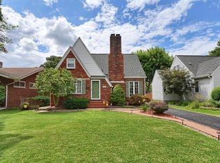 544 5th St, Wood River, IL 62095