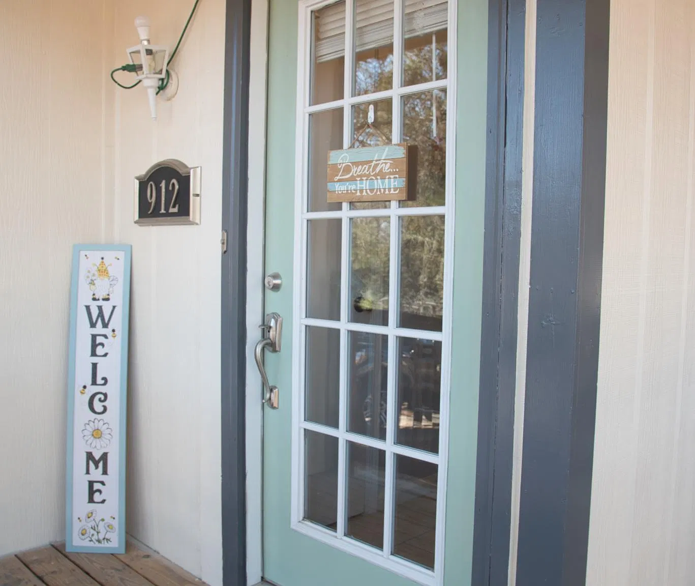 3 bed, 1247 sqft, $1,850 — Photo 2