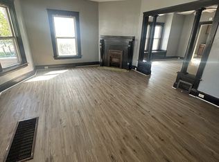 2088 W 95th St, Cleveland, OH