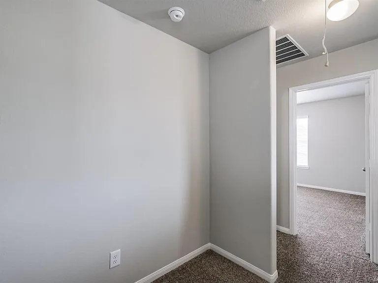 24851 Lorenzo Glaze Trl — Photo 23