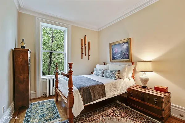 Sold by Corcoran | media 6