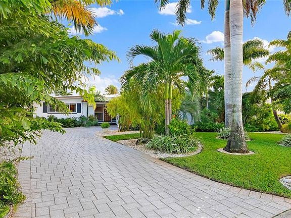 2nd image of 7028 S Shore Dr S