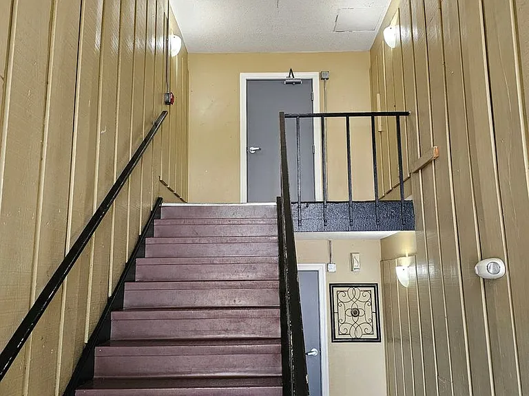 1695 Lee Rd #D213 — Photo 15
