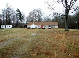 960 Woodmans Rd, Crewe, VA 23930