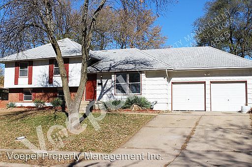 1st image of 8612 E 106th St