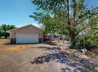 822 Silver Oak Dr, Spring Creek, NV 89815