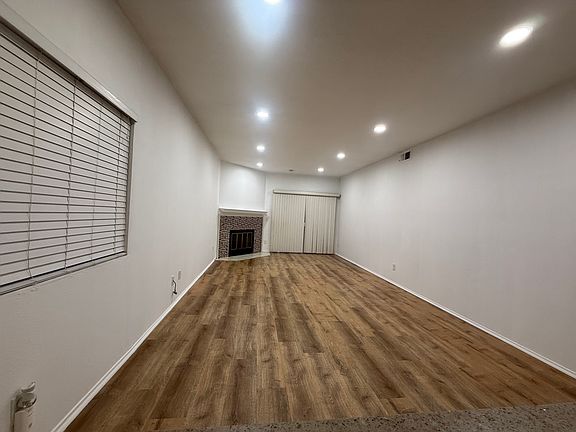 3rd image of 1400 Bowe Ave APT 401
