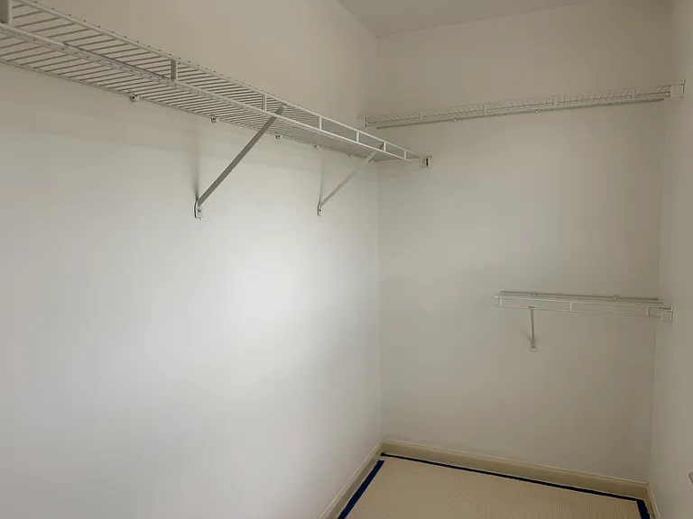 5990 Rings Rd — Photo 32