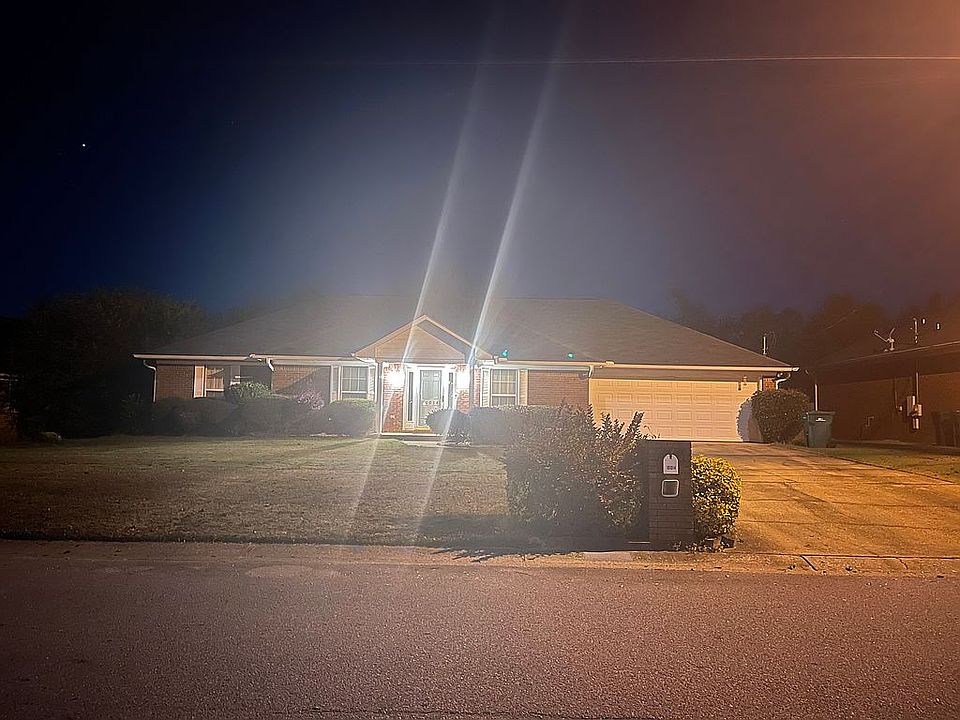 1st image of 10014 Sunlight Dr