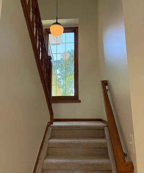 1261 Laurel View Dr — Photo 17