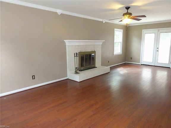 2nd image of 15 Glen Forest Dr