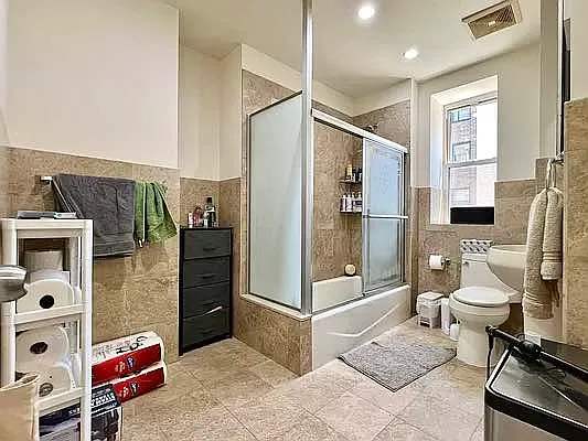 Rented by Compass | media 9
