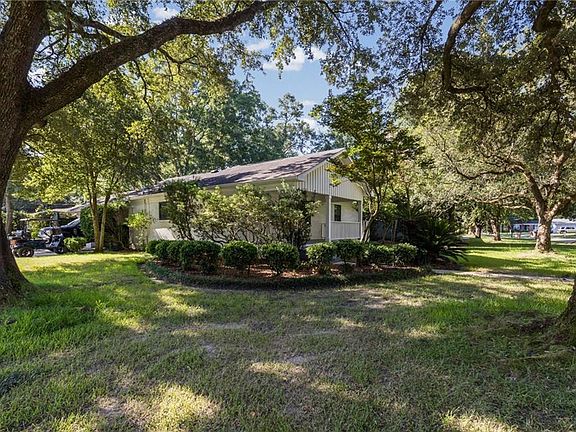 2nd image of 31 Louisiane Dr