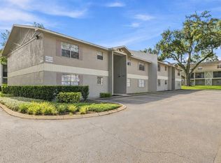 14462 Reuter Strasse Cir APT 607, Tampa, FL 33613