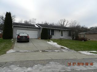 26206 Quail Ridge Dr, Elkhart, IN 46514