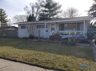 1277 Holgate Ave, Maumee, OH 43537