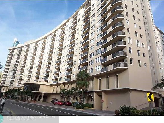4th image of 6039 Collins Ave Ph 12