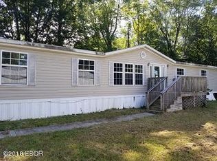 617 Dorris Heights Rd, Harrisburg, IL 62946