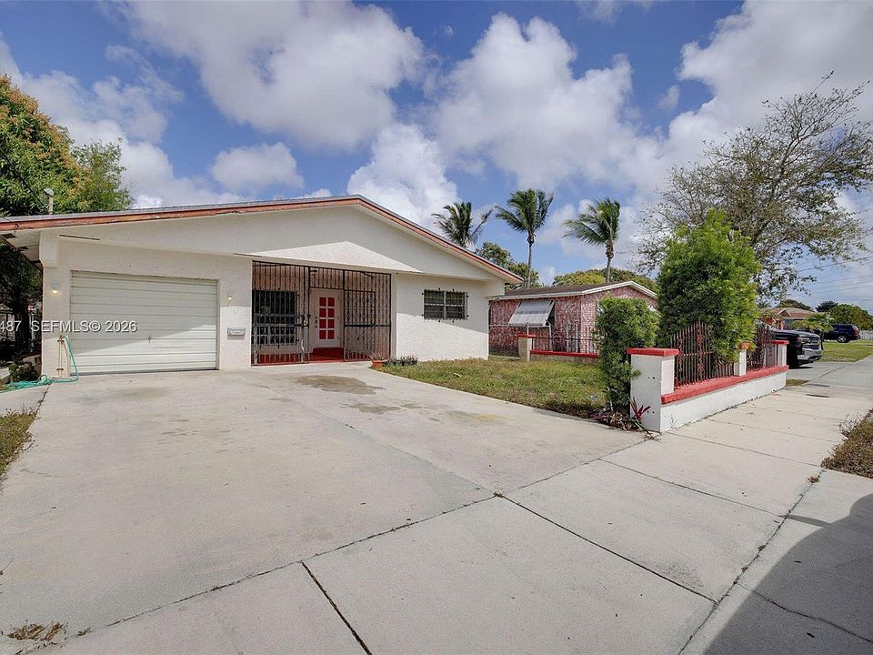 1st image of 4531 SW 20th St