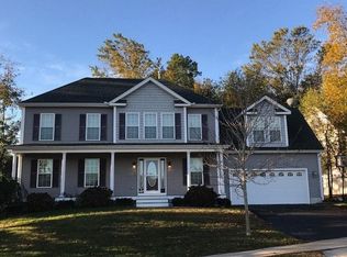 133 Ensign Dr, Groton, CT 06355
