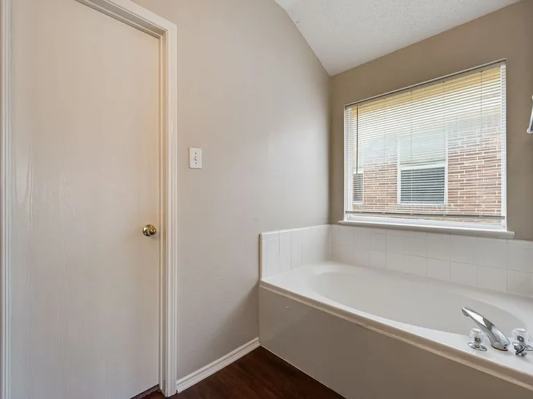 636 Canyon Pl — Photo 14
