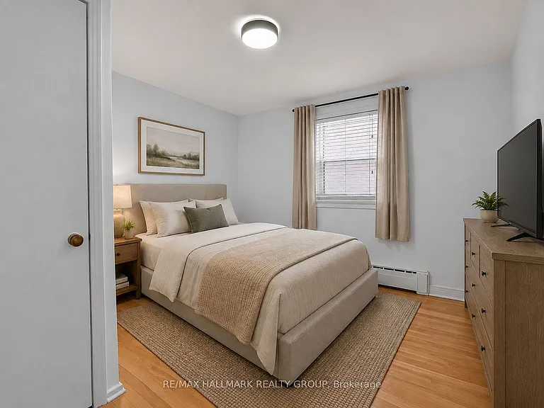 55 Ivy Cres #2 — Photo 15