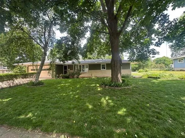 6510 Piping Rock Rd, Madison, WI 53711