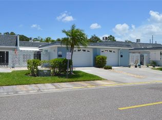 143 Boca Ciega Point Blvd N, Saint Petersburg, FL 33708