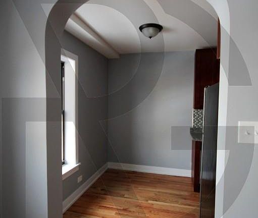 3rd image of 550 W Arlington Pl #550803