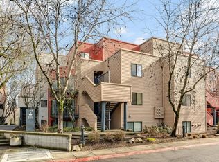 730 NW Naito Pkwy APT E29, Portland, OR 97209
