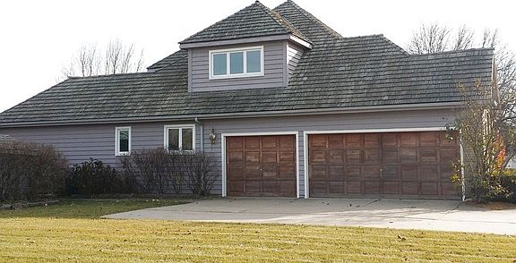 2nd image of 10731 Royal Porthcawl Dr