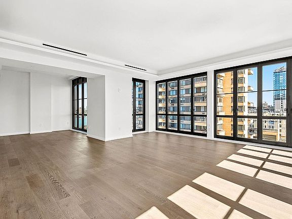 5th image of 250 W 96th St #18C