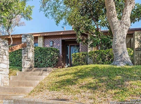 3rd image of 16301 Buena Tierra St