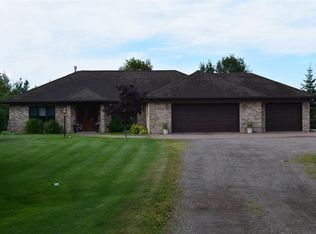 5228 Maple Grove Rd, Hermantown, MN 55811