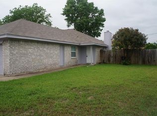 7723 Jamie Renee Ln, North Richland Hills, TX 76182