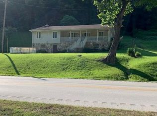 4283 Highway 476, Clayhole, KY 41317
