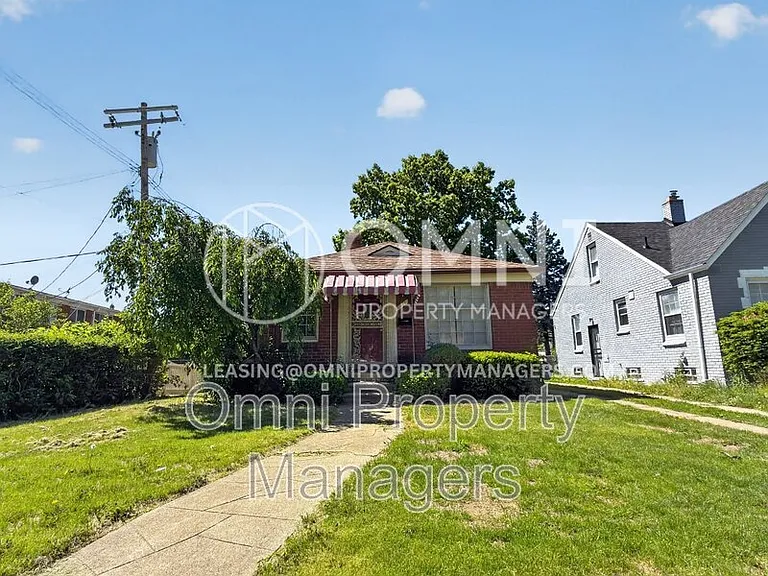 11529 Roxbury St — Photo 20