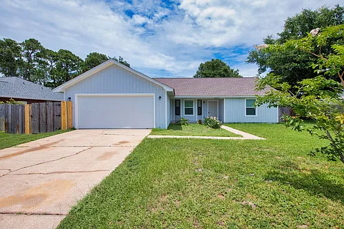 3868 Mariners Dr Photo 1