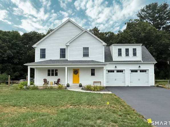 11 Harness Way, Granby, CT 06035