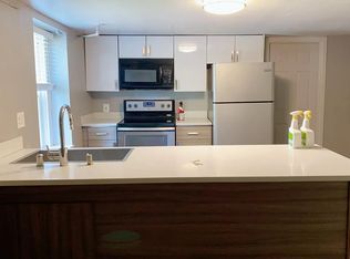 3226 15th Ave W #1-A, Seattle, WA 98119
