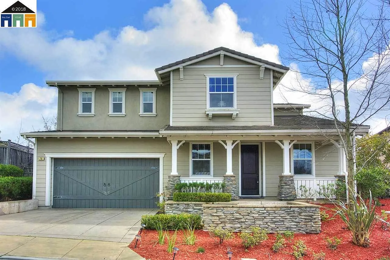 78 Drummond Dr photo 1