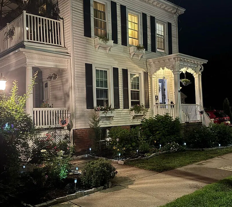 21-23 Academy Street