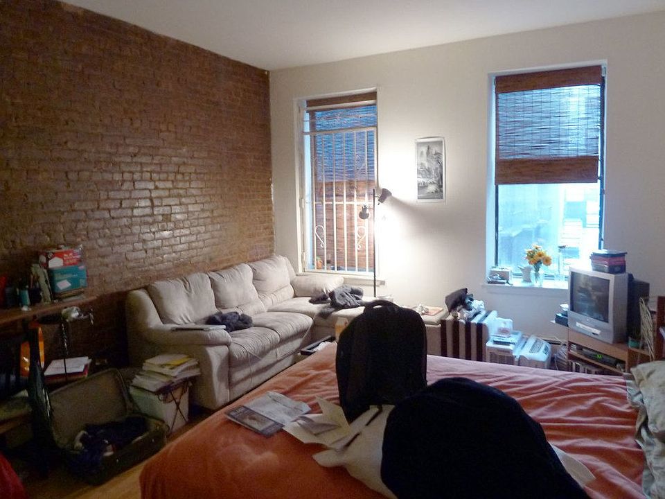 2nd image of 251 W 97th St #4J