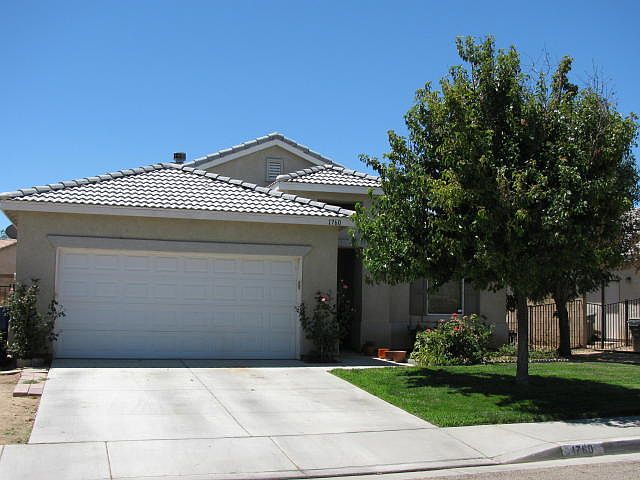 1st image of 1760 Park Circle Dr